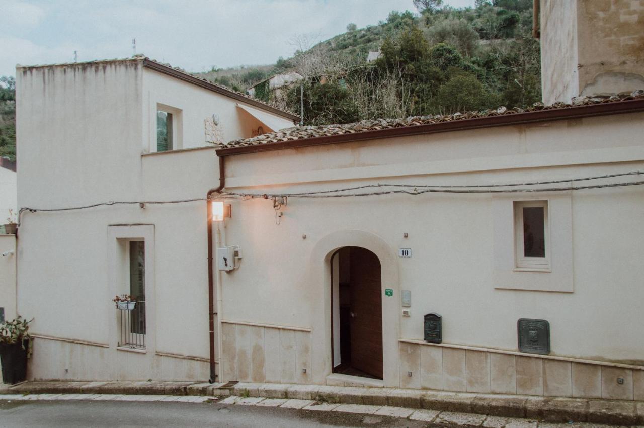 A Casa Di Grazia Bed & Breakfast Ragusa Exterior photo