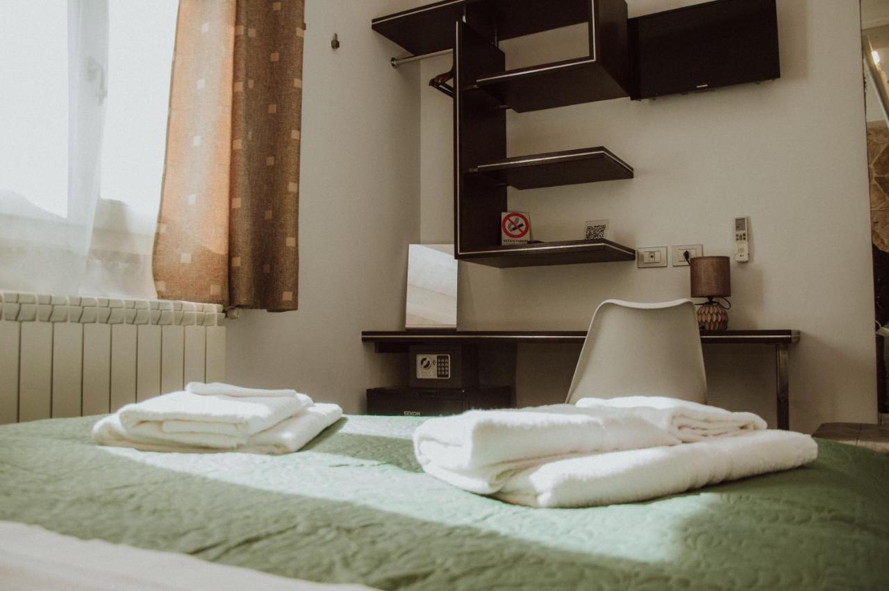 A Casa Di Grazia Bed & Breakfast Ragusa Exterior photo