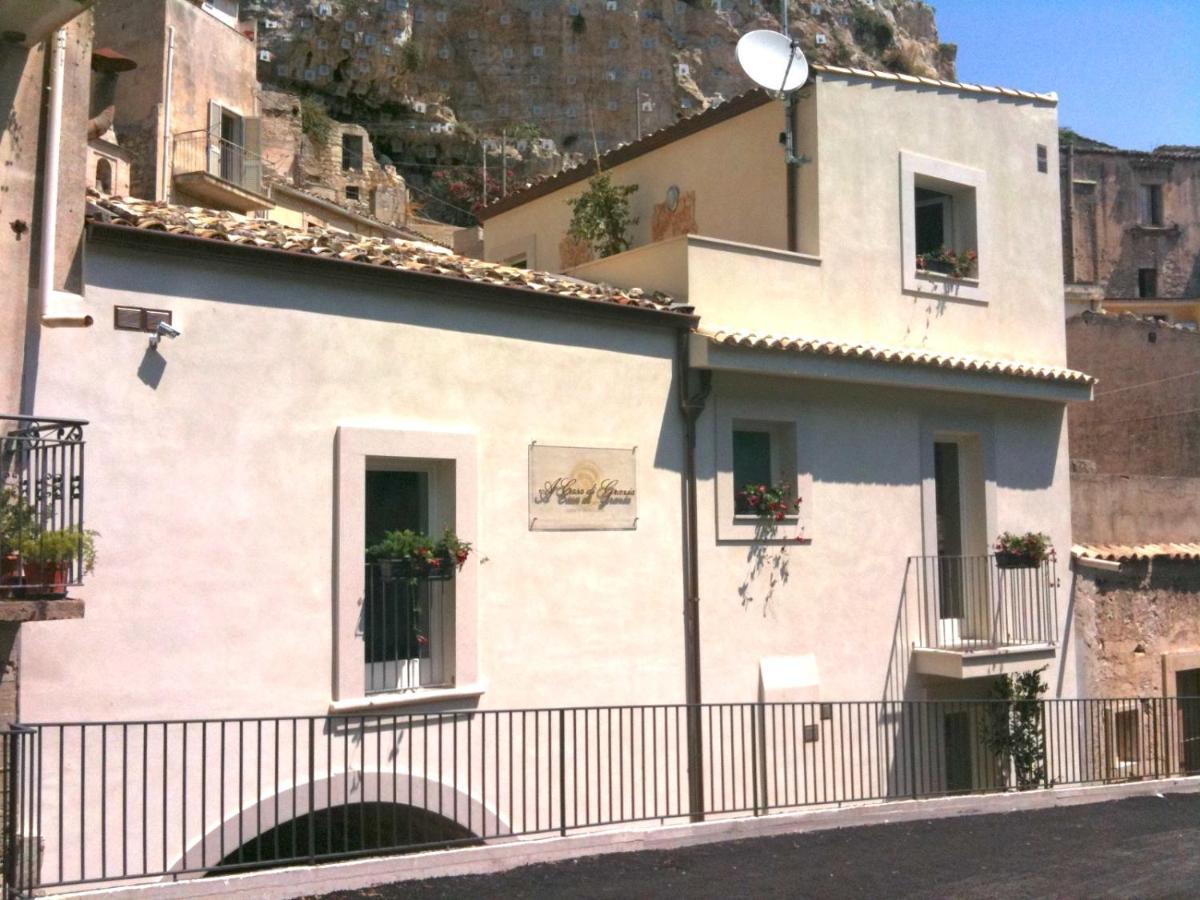 A Casa Di Grazia Bed & Breakfast Ragusa Exterior photo