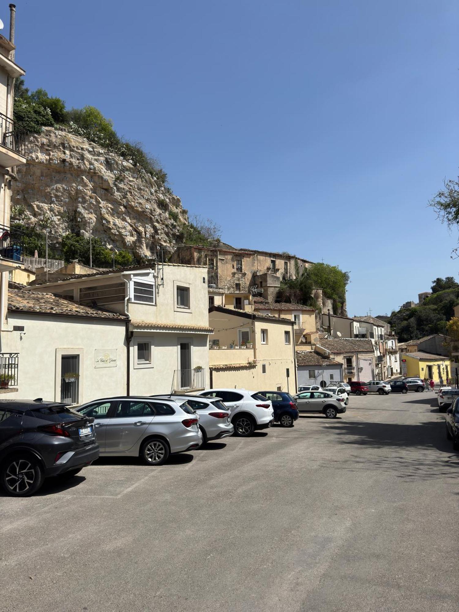 A Casa Di Grazia Bed & Breakfast Ragusa Exterior photo